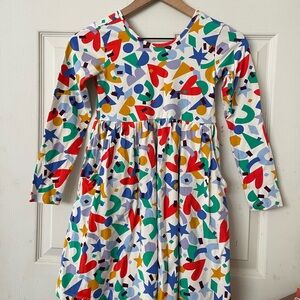 Hanna Andersson hearts/shapes print long sleeve dress with pockets